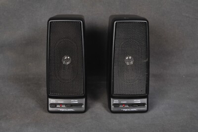 VTG Radio Shack Realistic 40-1313 Amplified Bass Boost Portable Mini Speakers