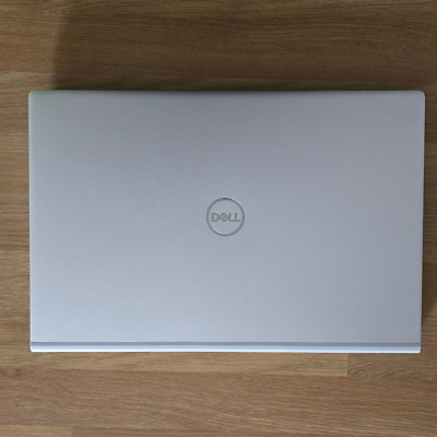 Dell inspiron5402 130G／i5-1135G7／16メモリ Dell Inspiron 5402 14