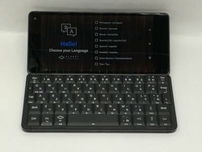 Planet Computers Cosmo Communicator smartphone Android Linux