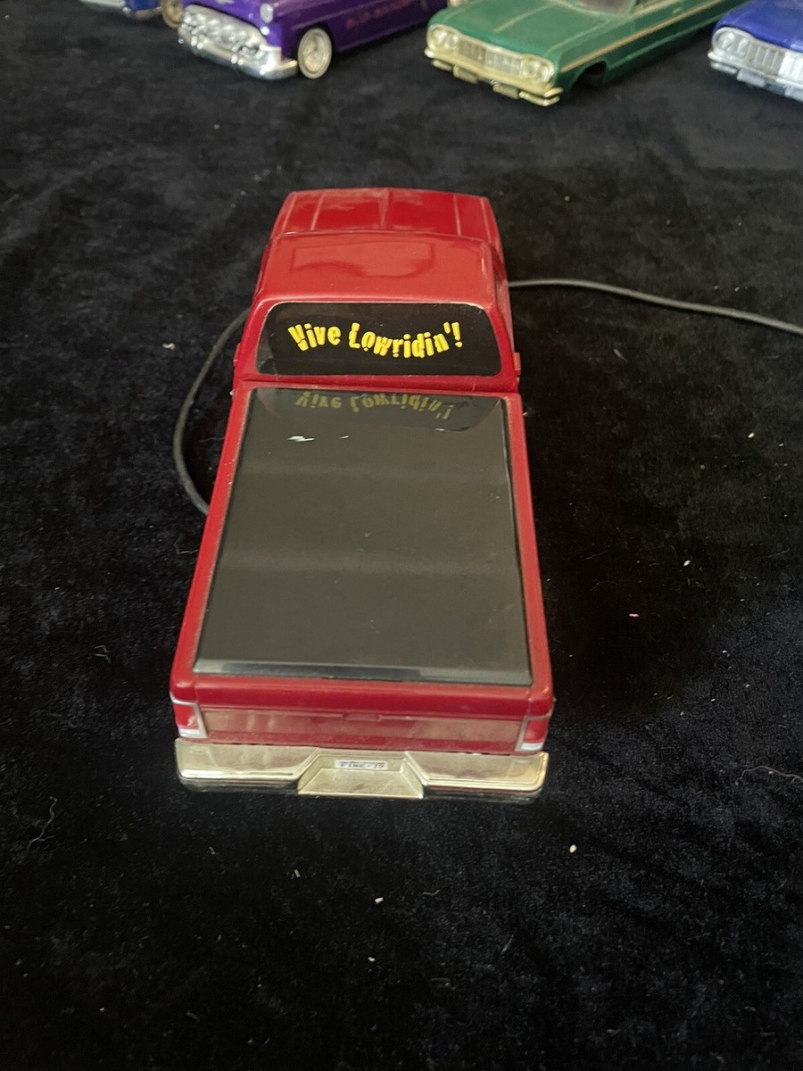 Lindberg Chevy S-10 Lowrider Bed Dancer! 1/22 Model Kit Lindberg Chevy S-10 Lowrider Bed Dancer! 1/22 Model Kit