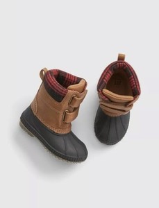 gap duck boots