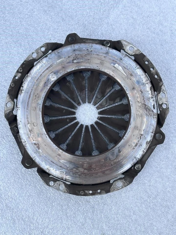 2001 2002 2003 2004 TOYOTA TACOMA CLUTCH PRESSURE PLATE AND DISC 4x4 3.4L 6 CYL - Image 4 of 4