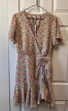 BB Dakota Steve Madden Dress Womens Size 4 Floral Short Faux Wrap Cottage NWT