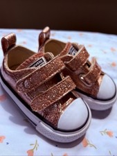 Baby/ Todler Converse Chuck Taylor All Star Glitter Loop Closure Sneakers