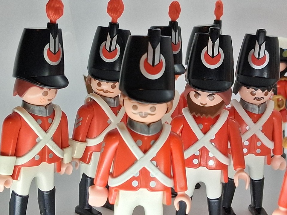 playmobil-british-redcoat-soldiers-vintage-rare-collectible-figures-lot