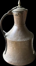 Antica brocca in rame
