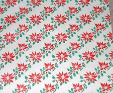 VTG CHRISTMAS WRAPPING PAPER GIFT WRAP 2 YARDS VIVID POINSETTIA HOLLY 1950 MCM