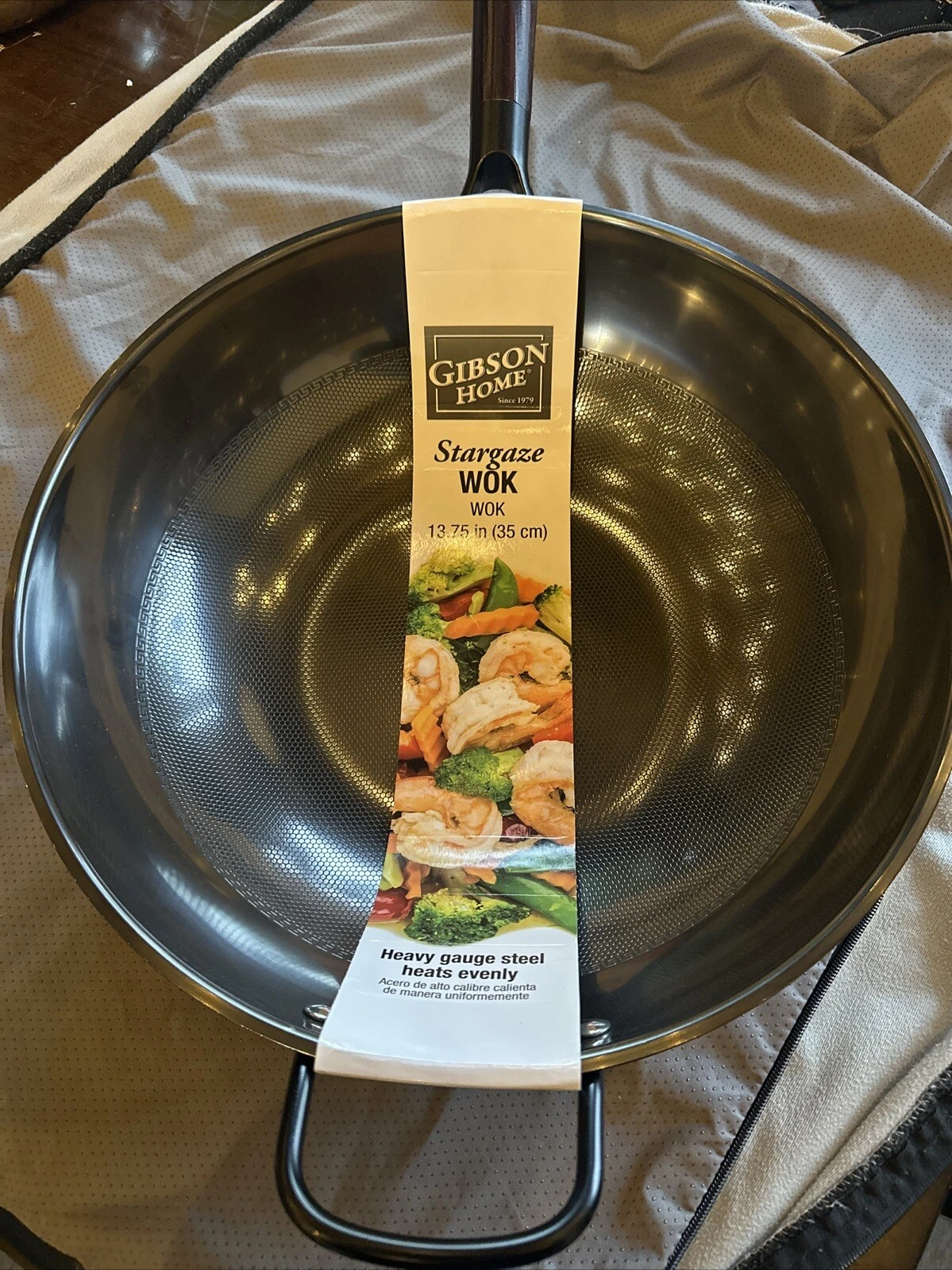 Gibson Home Stargaze Carbon Steel Wok 13.75 In. Heavy well made Non-Stick!
Opens in a new window or