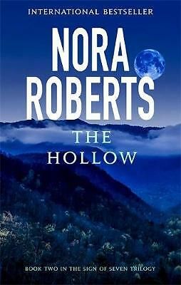 The Hollow: Number 2 in series by Nora Roberts (Paperback, 2016)