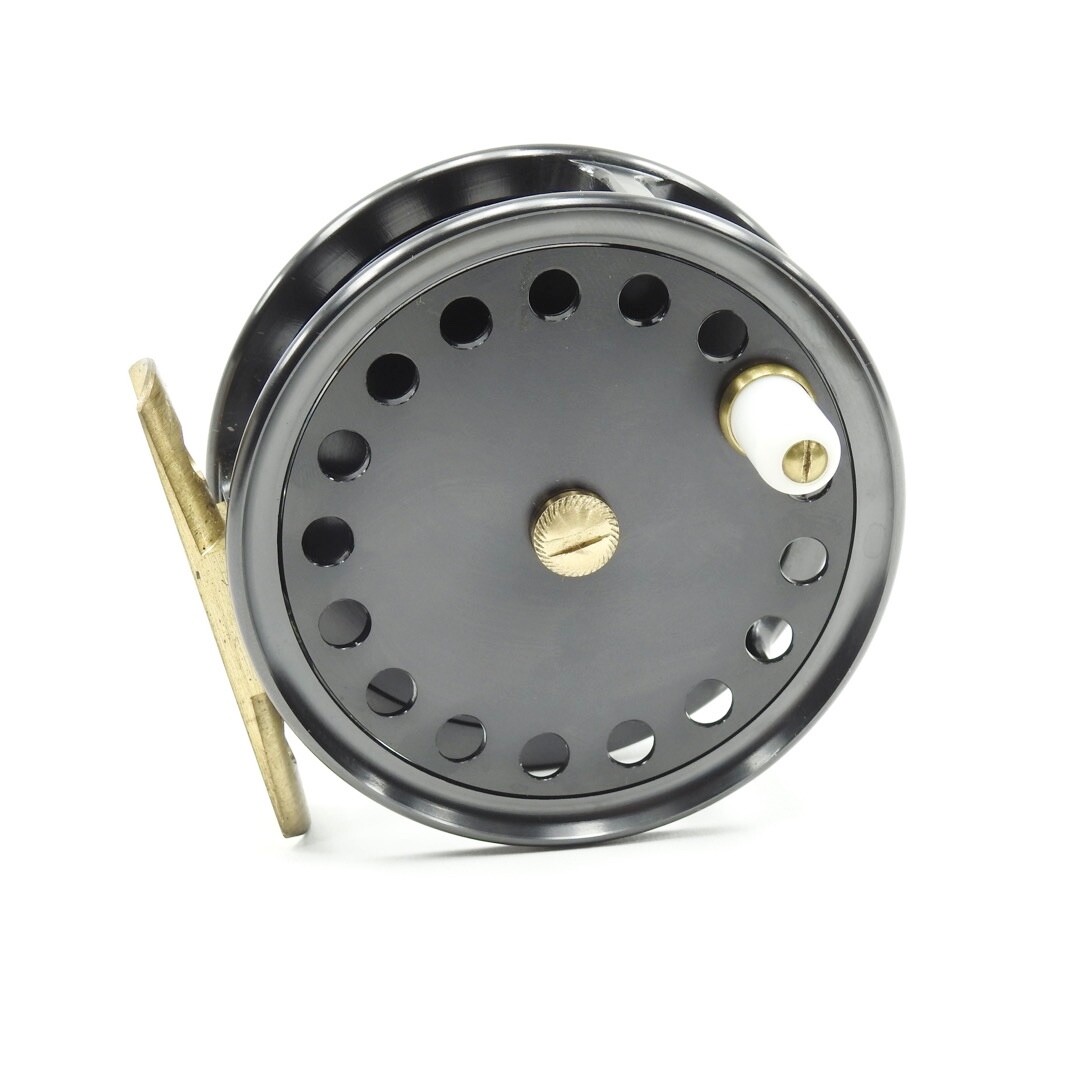 Cap Fishon Fly Fishing Reel. 3".