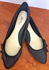 Lela Rose Satin Black Flat Wedding Shoe 7 1/2M