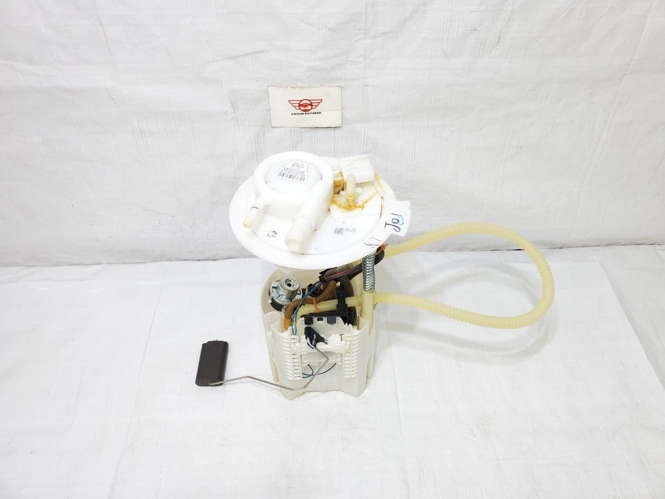 2014-2020 Jeep Cherokee Fuel Pump Assembly 3.2L OEM 68147215AB Foto 2 de 4