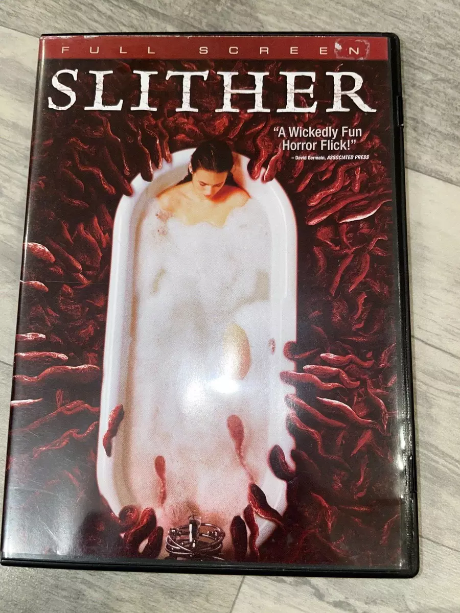 Slither, Full Movie