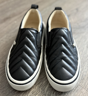 ZARA Kids Black Slip-On Sneakers Chevron Faux Leather Slip Resistant EU34 US3
