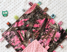 Double Minky True Timber Camo Pink Minky Tag Taggie Security Blanket, Baby