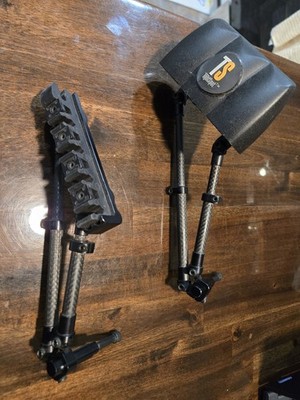 Tight Spot Bow Quiver 2.5, Black, Holds 5 Arrows,2 piece, Right handed. 