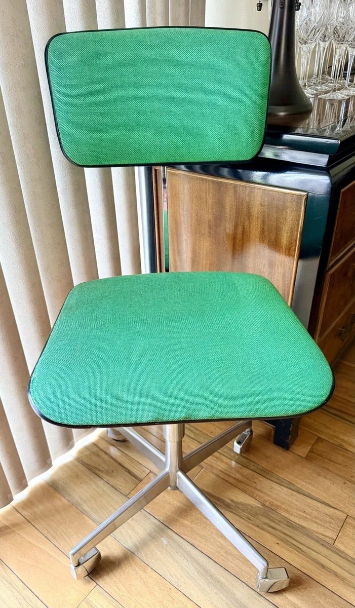 【レア品】グリーンスイベルチェア　昭和レトロ レア品】グリーンスイベルチェア 昭和レトロ Green Antique Swivel