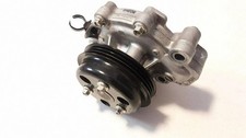 Pompe à eau Mazda 121
