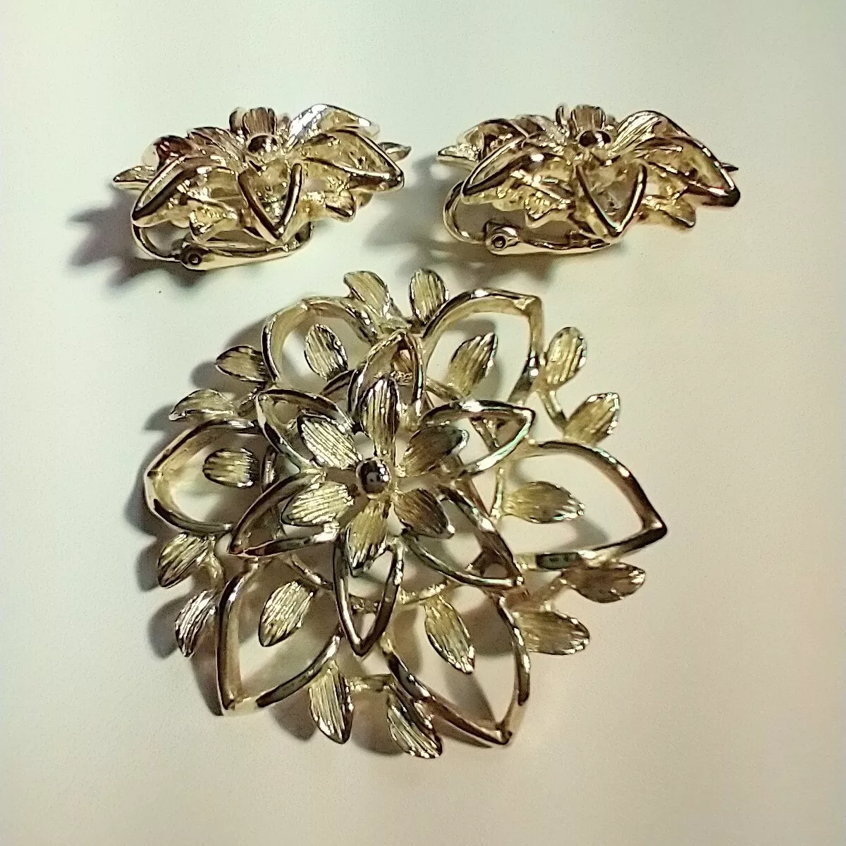 Antique sarah coventry clearance jewelry
