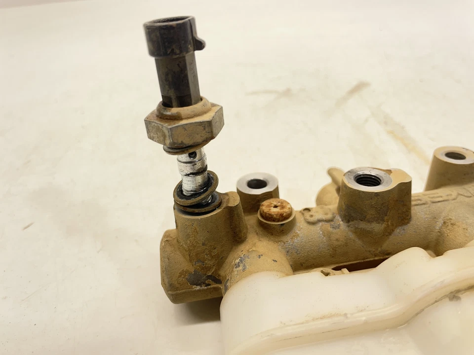 Asm, cilindro maestro tándem - Polaris RZR XP Turbo 2016 | azul 41710 Foto 4 de 4