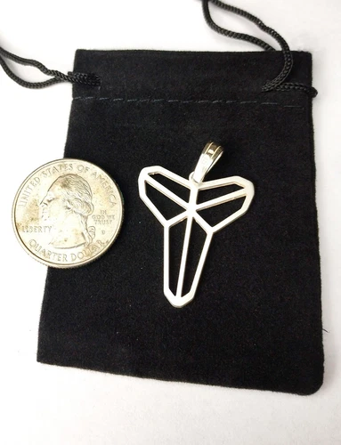 Kobe Bryant  925 Sterling Silver Lakers Basketball mamba Charm pendant necklace