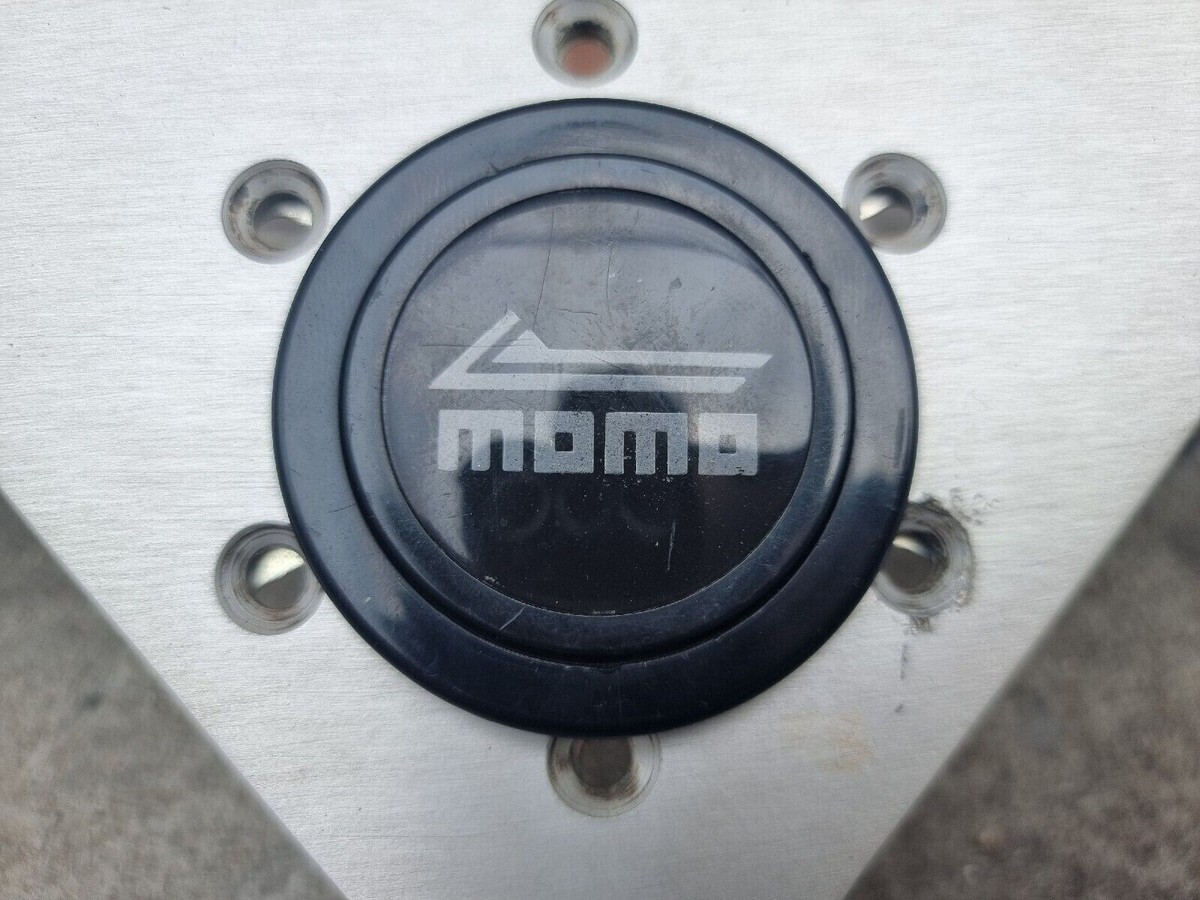 momo　No.004521・043438・711201・259278 rare vintage 80s MOMO Steering Wheel with horn buton bmw ferrari