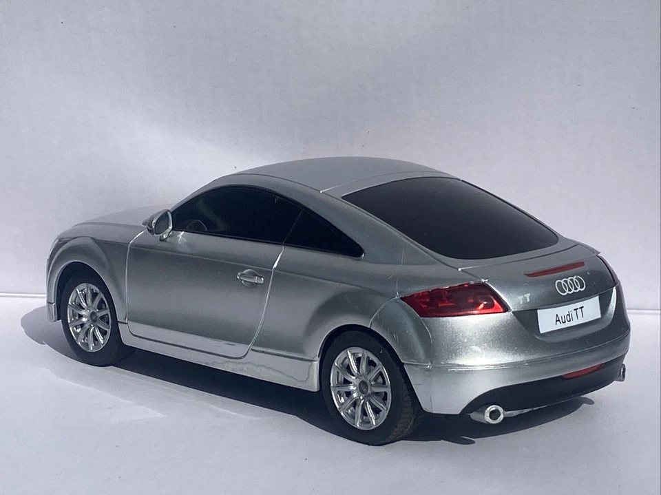 Rastar 2007 Audi TT Coupe RC Radio Control Car 1:24 Scale Silver Rare - Image 3 of 4