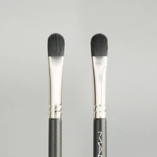 MAC 247 Flat Concealer Brush Synthetic Fibre Blending Brush