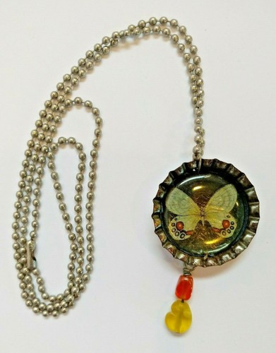 Polilla Mariposa Tapa Botella Collar Colgante Joyería Hecho a Mano Cadena Bola - Imagen 2 de 6