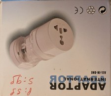 International Travel adapter universal With Carry Cover