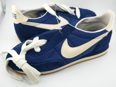 Vintage Nike Oceania Running Shoe Dead Stock Sz 5 821012 W/Box and