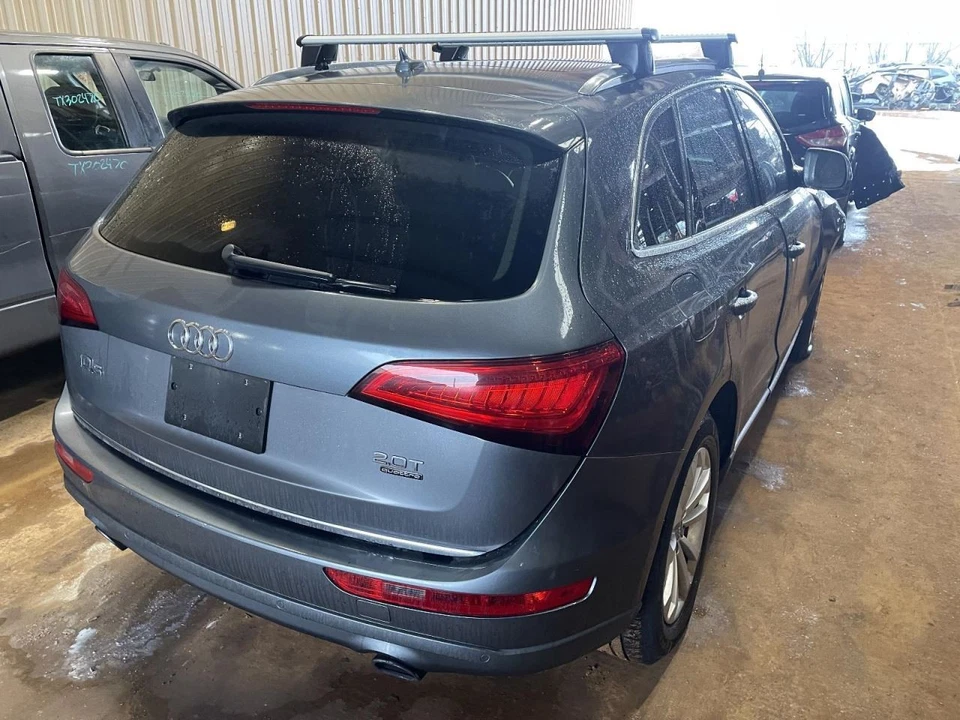 (LOCAL PICKUP ONLY) Rear Bumper S Line Without Park Assist Fits 09-16 AUDI Q5 18 Foto 2 de 2