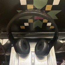 Beats by Dr. Dre Solo3 Wireless Bluetooth Fol...