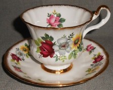 Royal Arden BONE CHINA Floral Pattern CUP & SAUCER Made in England