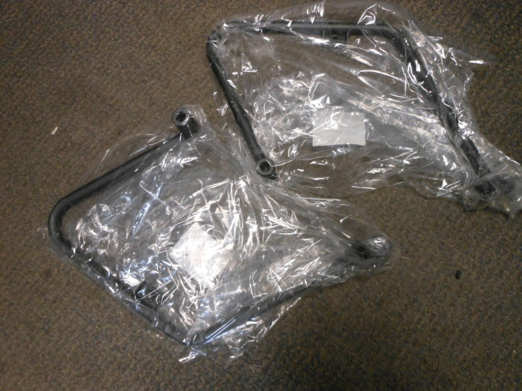 NOS Kawasaki Saddlebag Supports Kit 2009 VN1700 VN1700E9F Vulcan