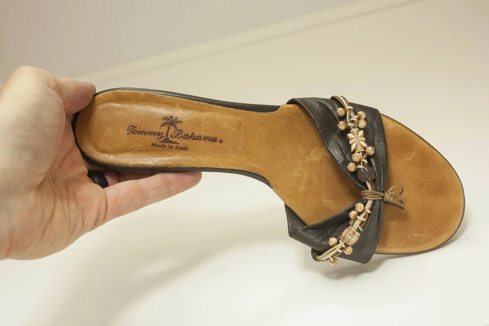 Tommy Bahama US 8.5 Marrón Tanga Sandalias Gatito Tacones Foto 3 de 4