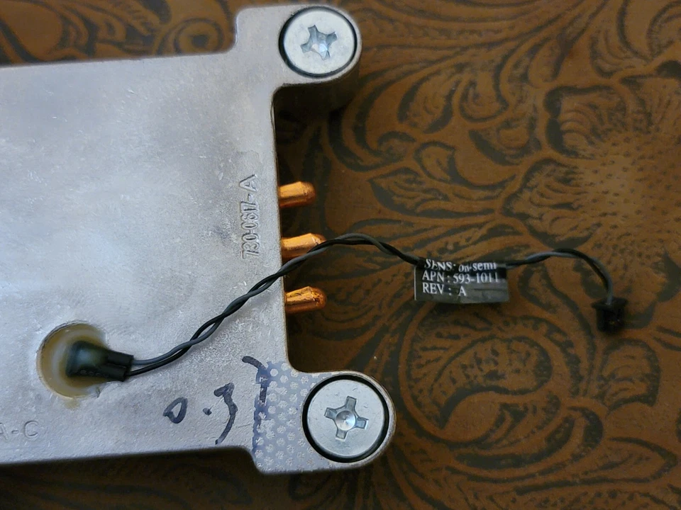 TESTED! Apple iMac A1311 21.5" CPU Cooling Heatsink w/ Temp Sensor 730-0617-A ロ - Image 2 of 4