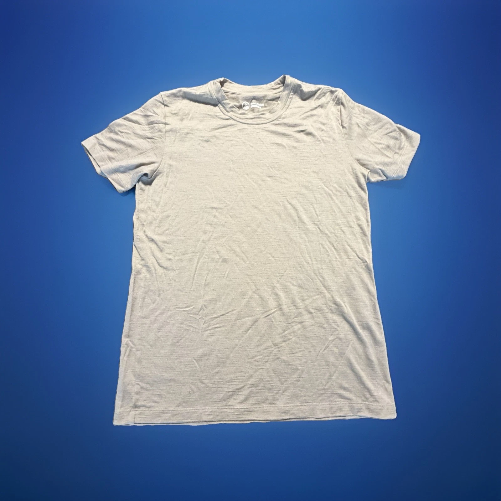 Outlier Merino Wool Base Layer T Shirt Men’s Medium Short Sleeve
Opens in a new window or tab