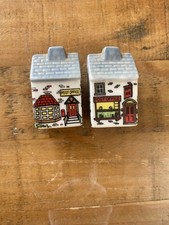 Wade Village Houses Whines-on-way