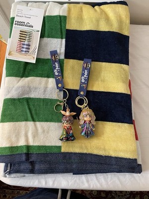 NWT Room Essentials Towel 2-Pk Striped Red Yellow Blue Green Wizard Mystery Set