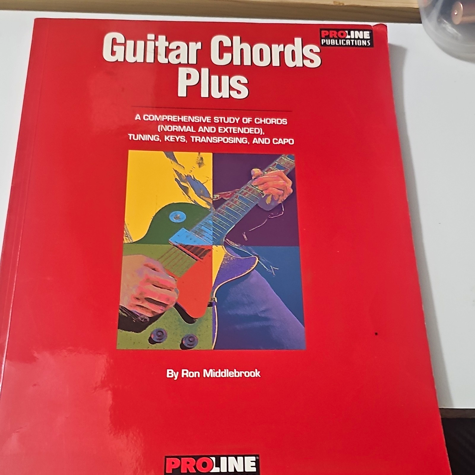 Guitar Chords Plus Instruction Book by Ron Middlebrook - Proline 1999 Illus