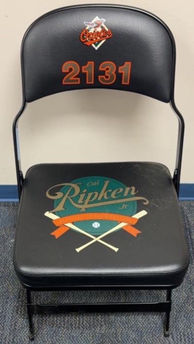 CAL RIPKEN ON FIELD FOLDING CHAIR 260 MADE FROM 2131 GAME AT
