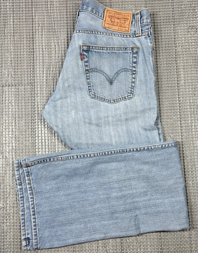 Jeans masculino vintage Levi’s 527 33x34 bootcut baixo Y2K grunge faroeste desbotado - Imagem 2 de 4