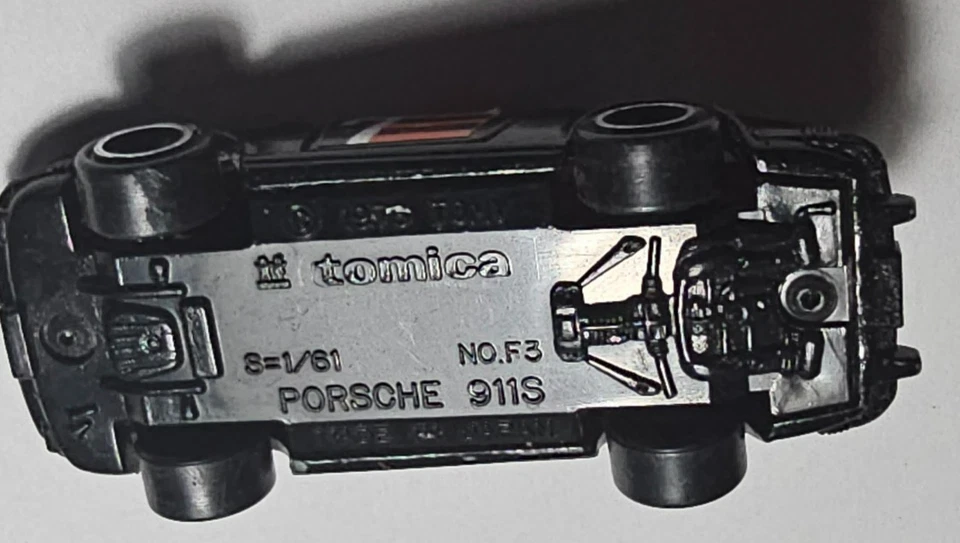 1976 Tomica Tomy Porsche 911S F3  Sportmatic Die Cast 1:61 Black w/ Red Interior - Image 4 of 4