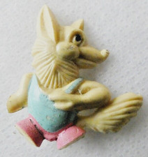 Vintage USSR Russian Plastic Pin Badge - Running Fox 3 x 3 cm