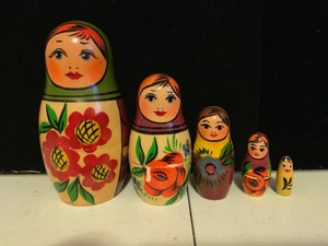 matpewka nesting dolls