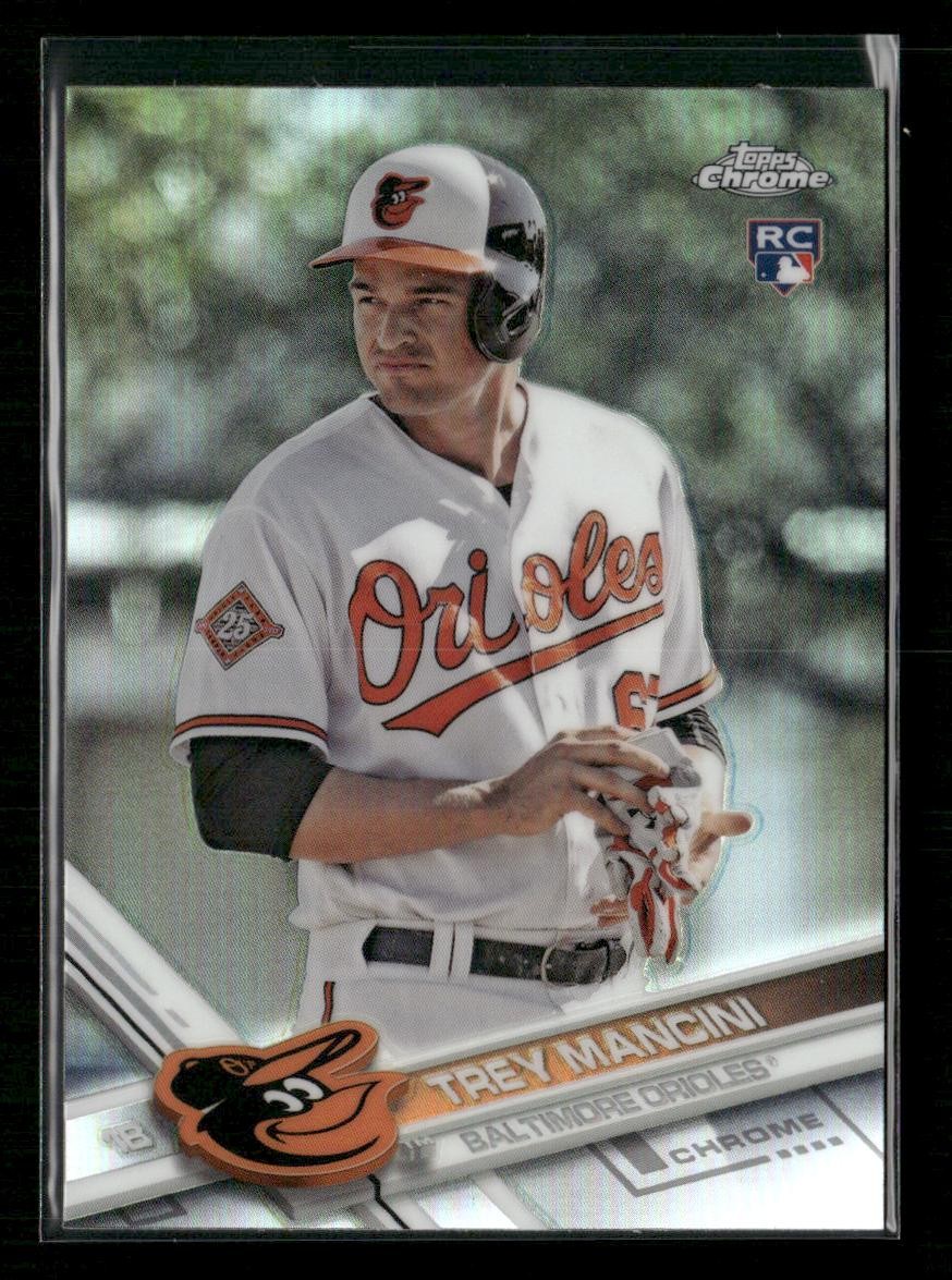 2017 Topps Chrome #47 Trey Mancini Refractor Photo Variation RC