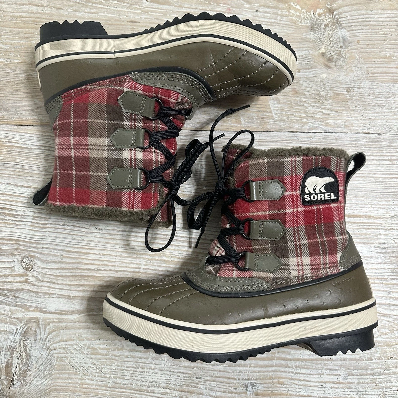 Sorel Boots Womens 6 Red Plaid Tivoli Duck Sherpa Lined Ankle Snow Winter Green
