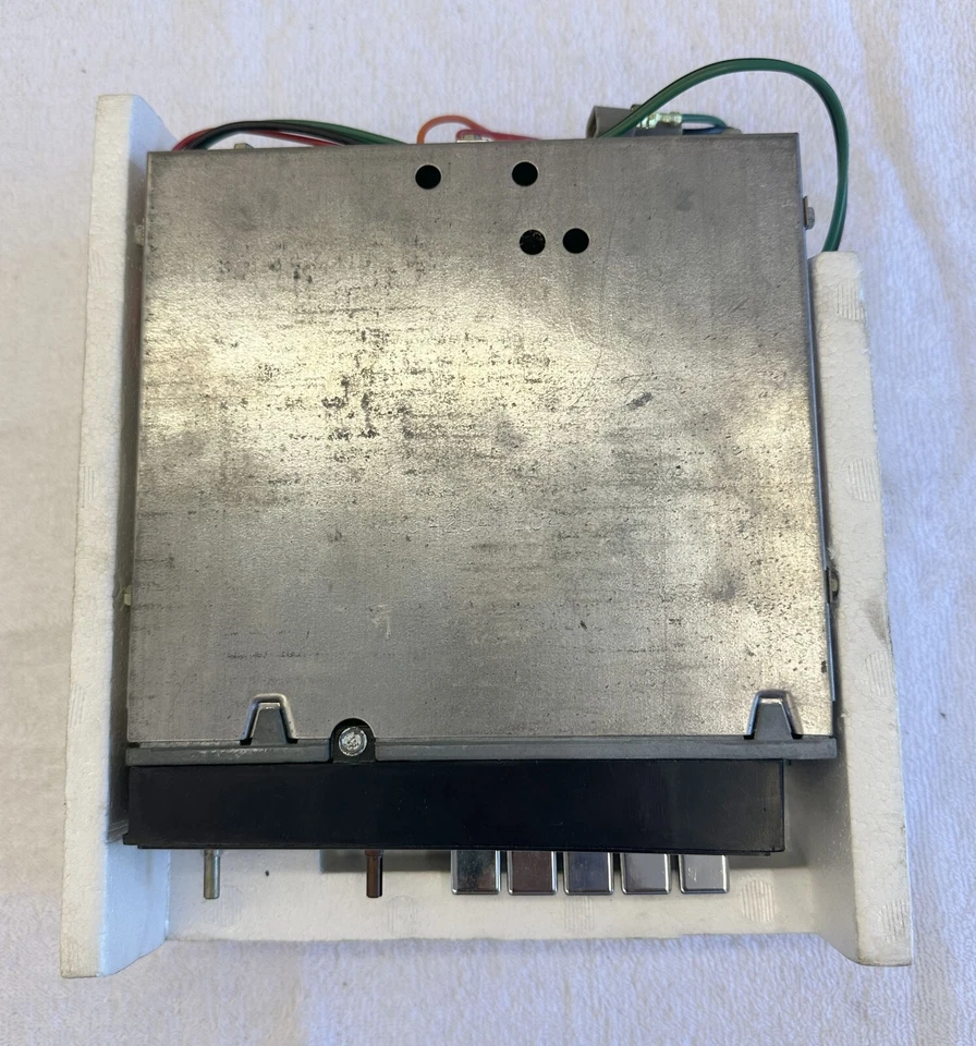 Dodge Street Van 1971 equipamiento de radio serie B 71 B100 B200 B300 nuevo de stock MoPar Foto 3 de 4