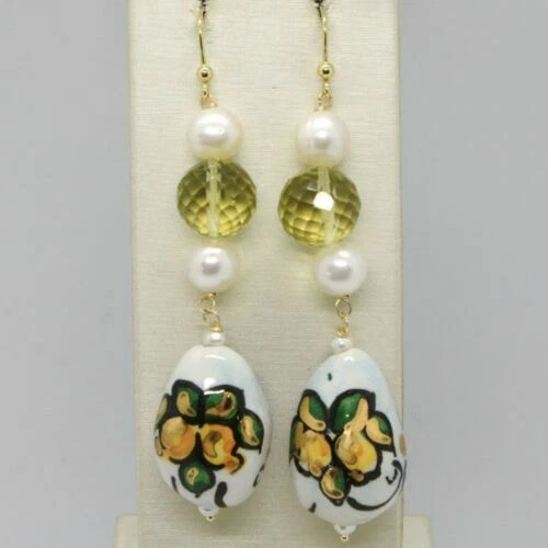 Orecchini di lusso con perle bianche a goccia